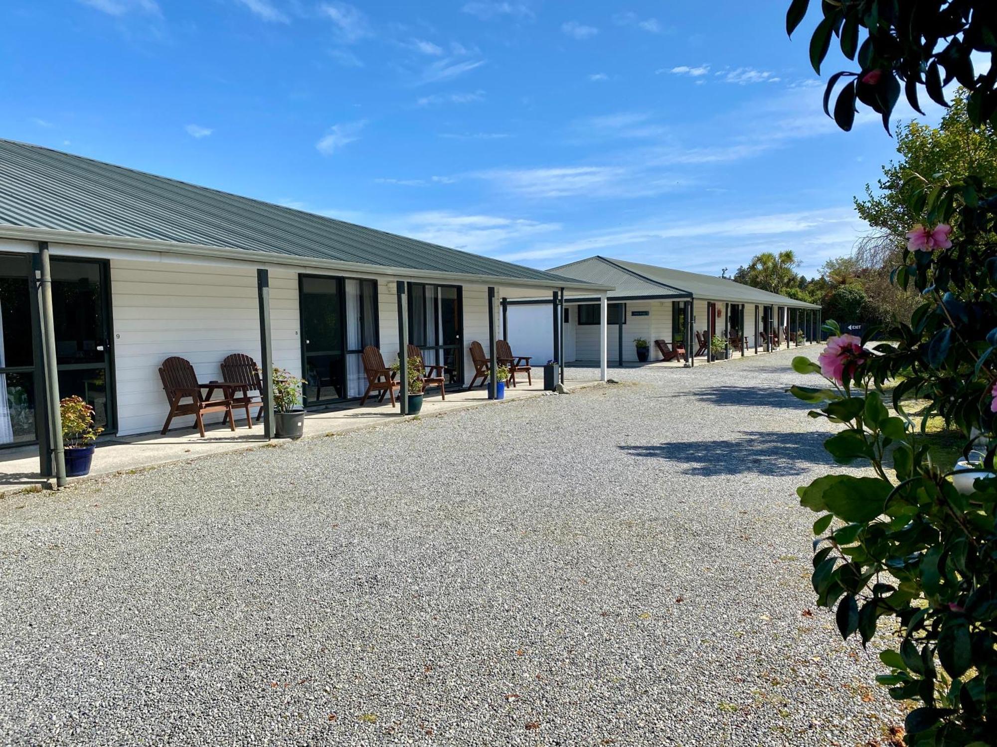 Heritage Park Lodge 하스트 외부 사진