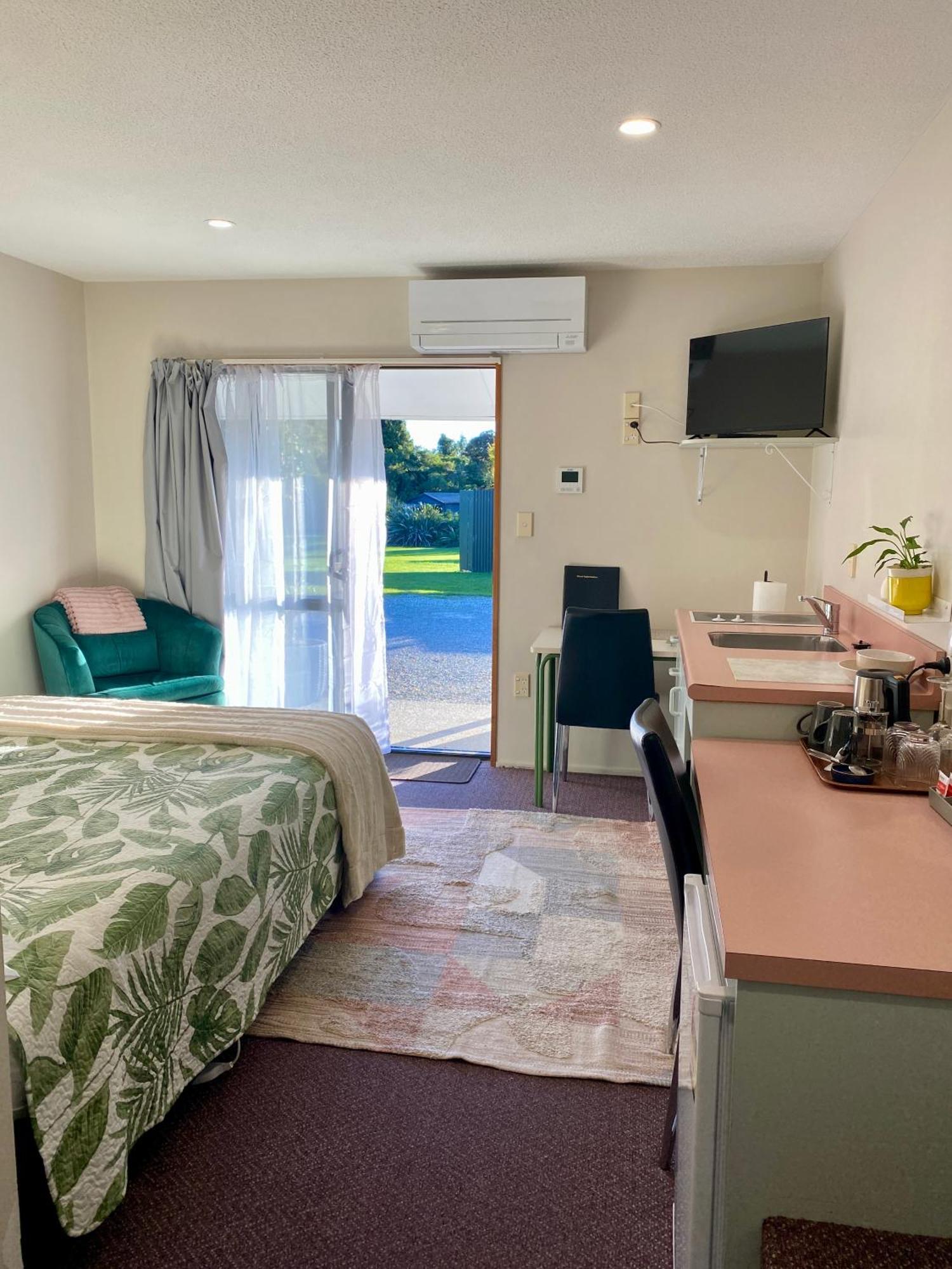 Heritage Park Lodge 하스트 외부 사진